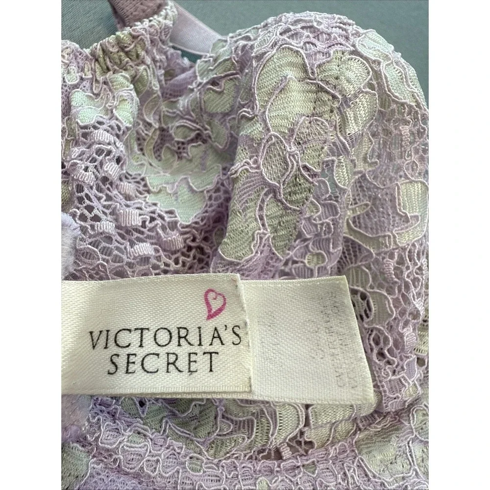 Victoria's Secret Size‎ 34D Bra Lilac Purple Floral Lace Lined Demi Underwire